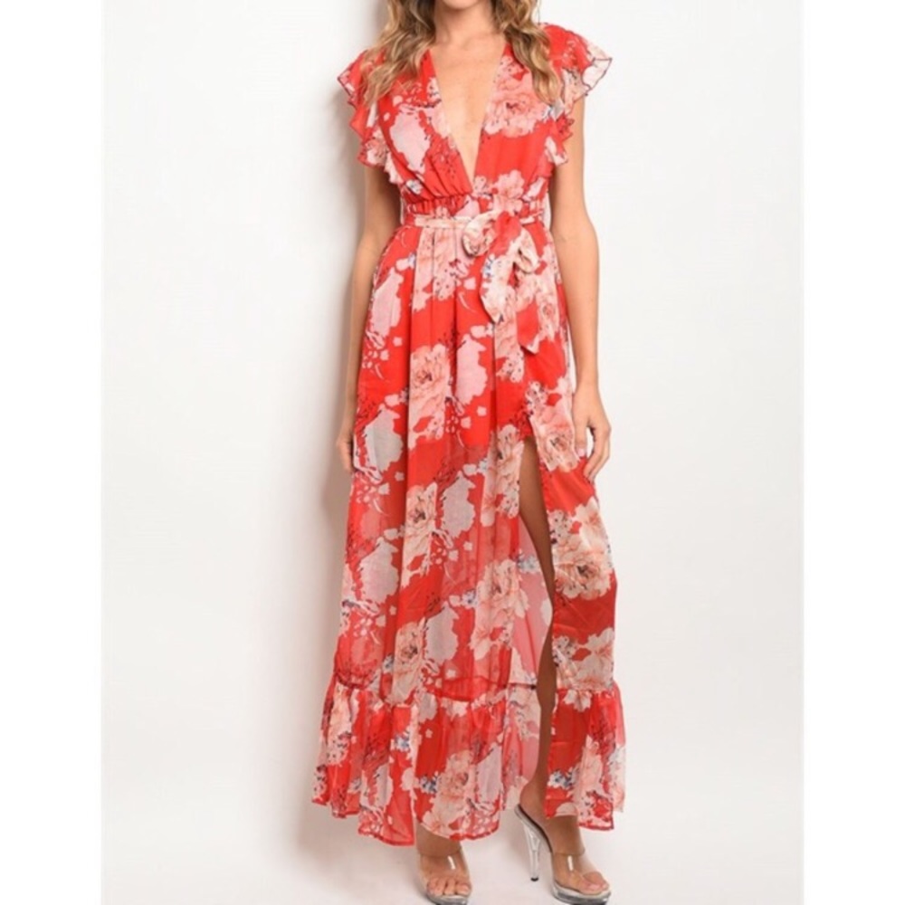 Floral Maxi Dress With Slit 🎉HOST PICK🎉